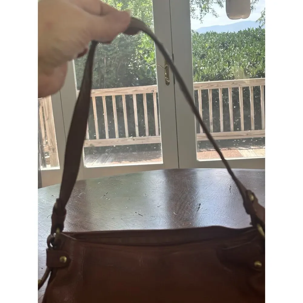 Maple Leaf Accessories Leather Brown Pebbled Shoulder Bag Zip Gold Hardware Y2K